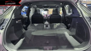 Khoang hành lý xe Suzuki e Vitara