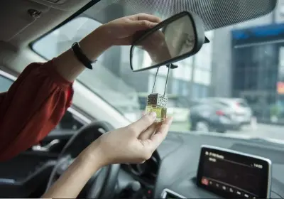 Nước hoa ô tô